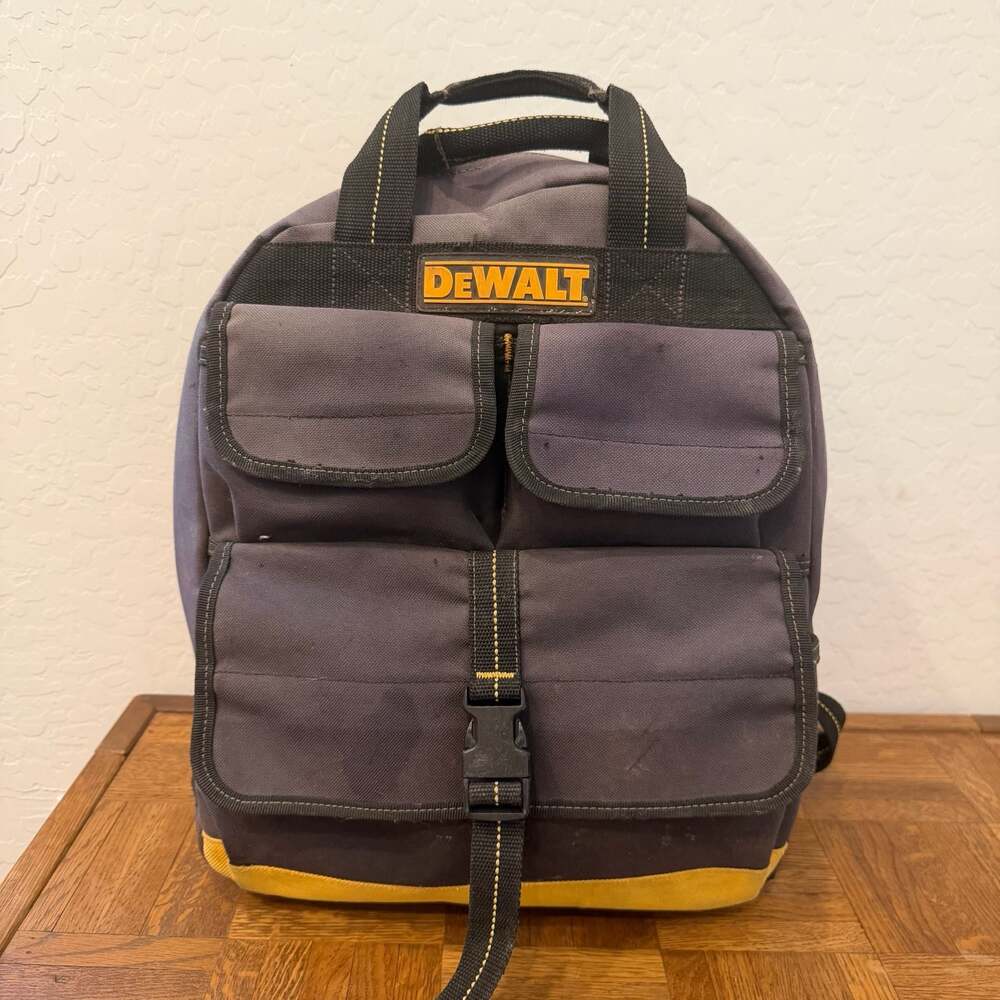 DeWalt Heavy Duty Professional Tool Backpack DGC530